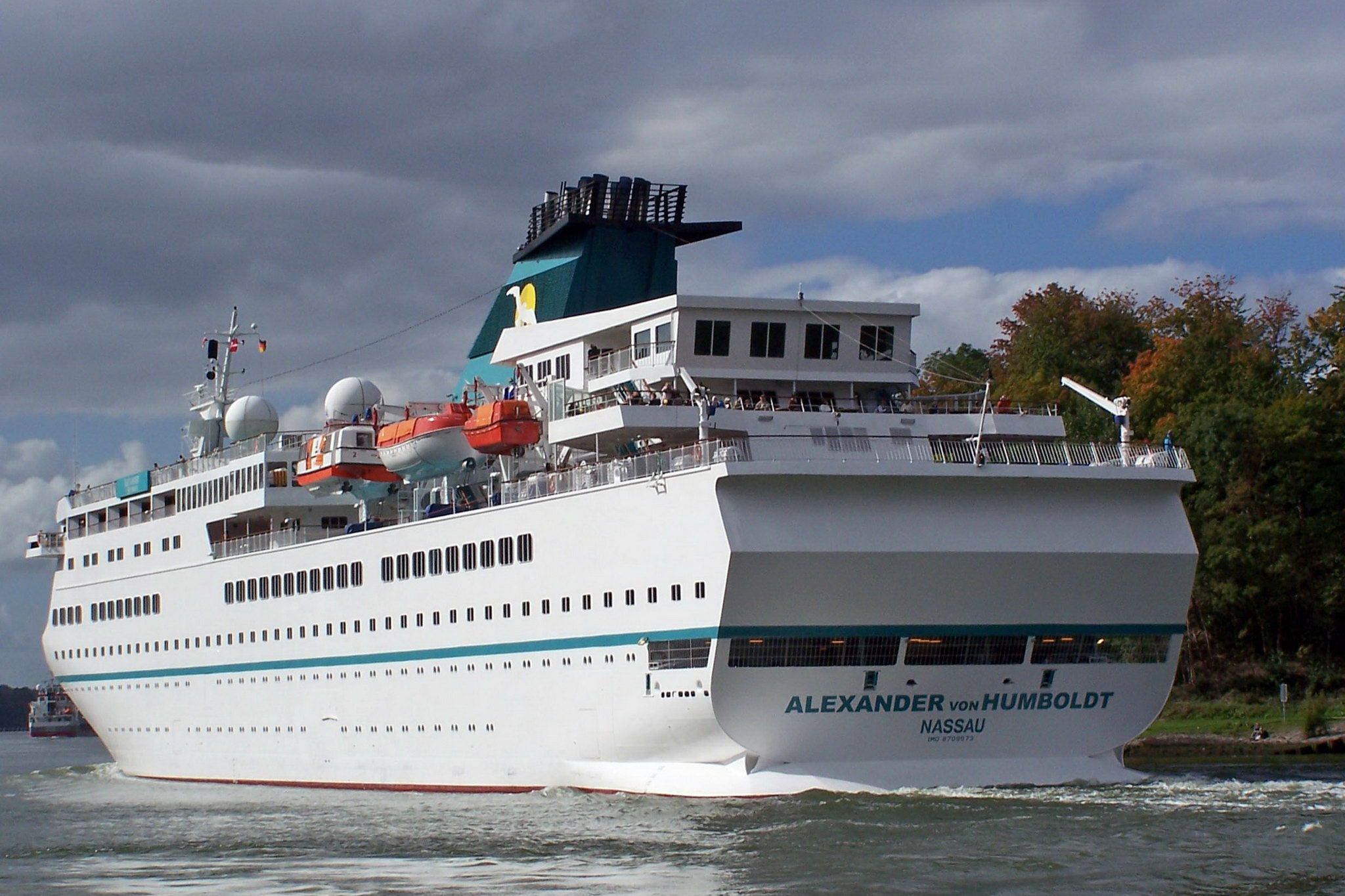 Ship voyage. Surabaya Voyager судно. Topaz Voyager ship.