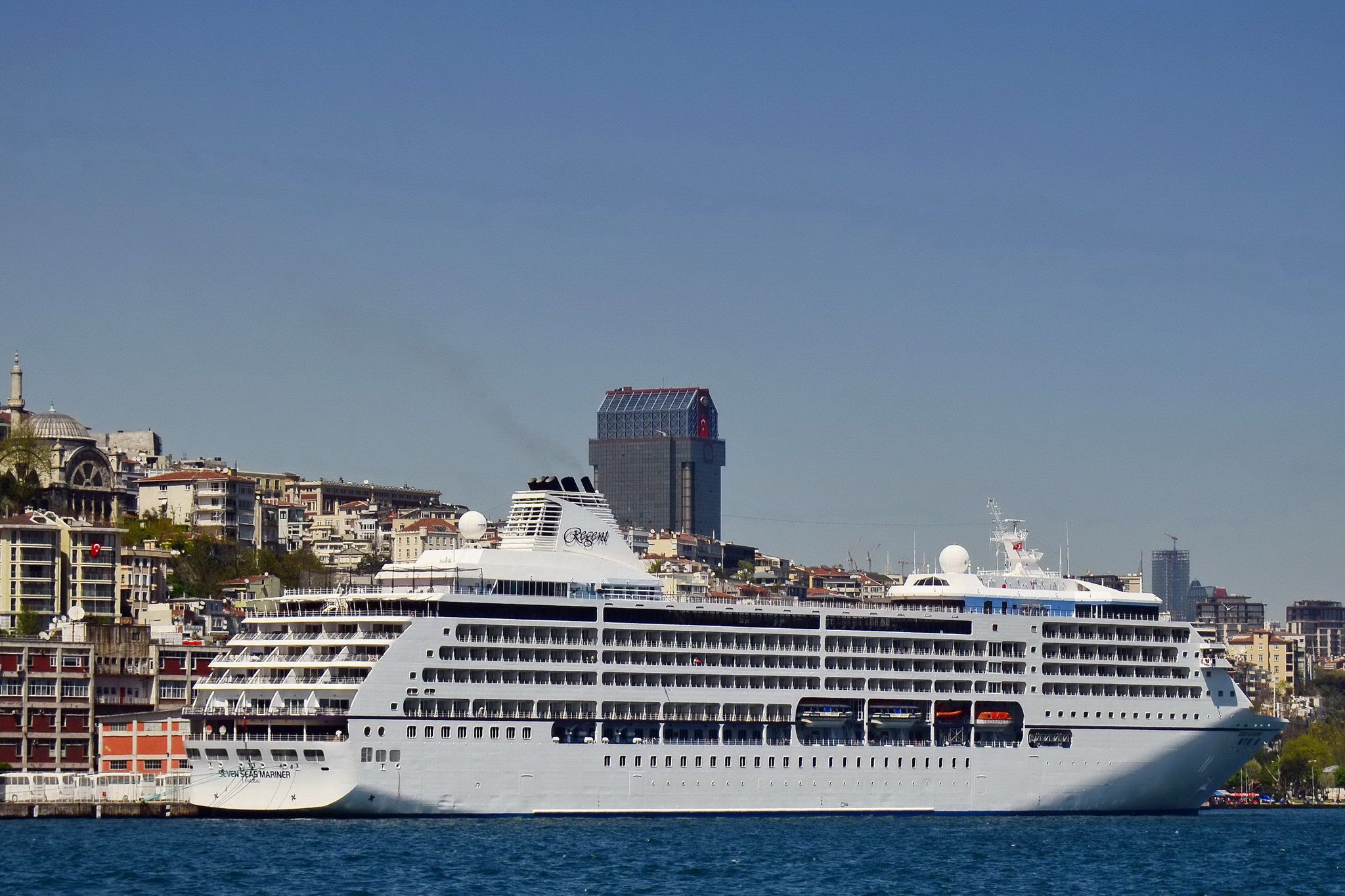 Лайнер Mariner of the Seas. Seven Seas Mariner. Лайнеры 7 Days. Seven Seas Mariner фото.