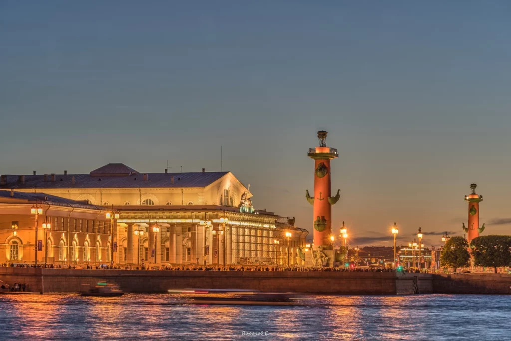 Автобусная экскурсия по ночному Петербургу + разведение мостов 2