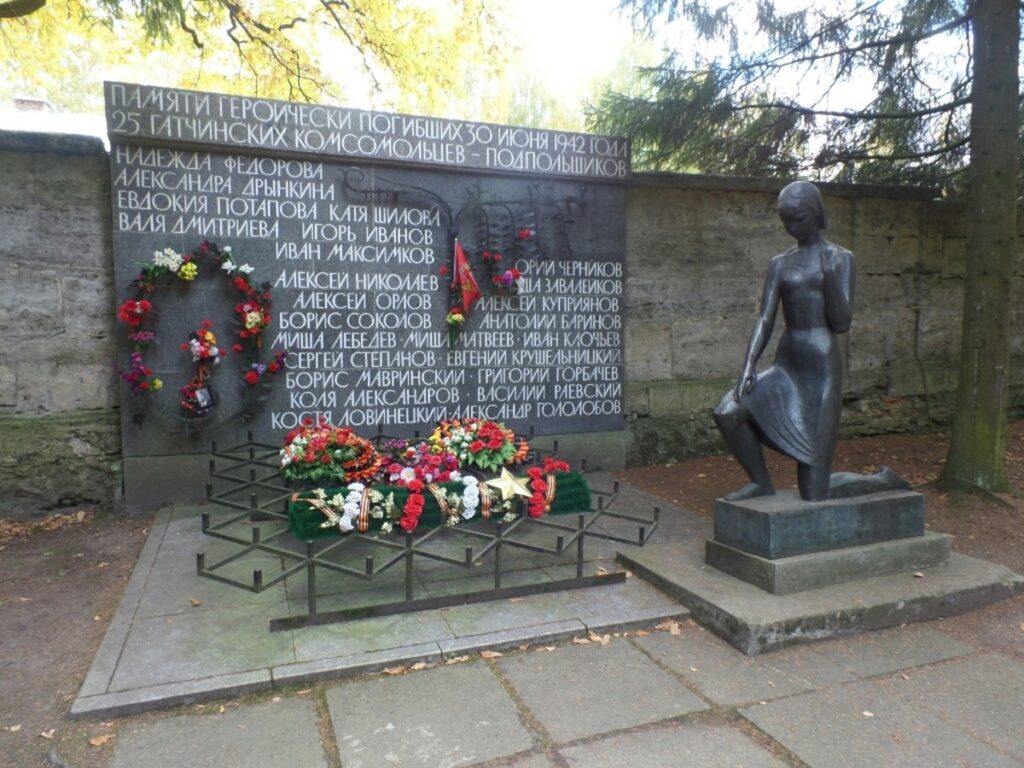 Блокада Ленинграда: оборона, оккупация и освобождение (на вашем авто) 3