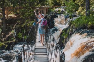 Деревушка Киндасово и горный парк Рускеала