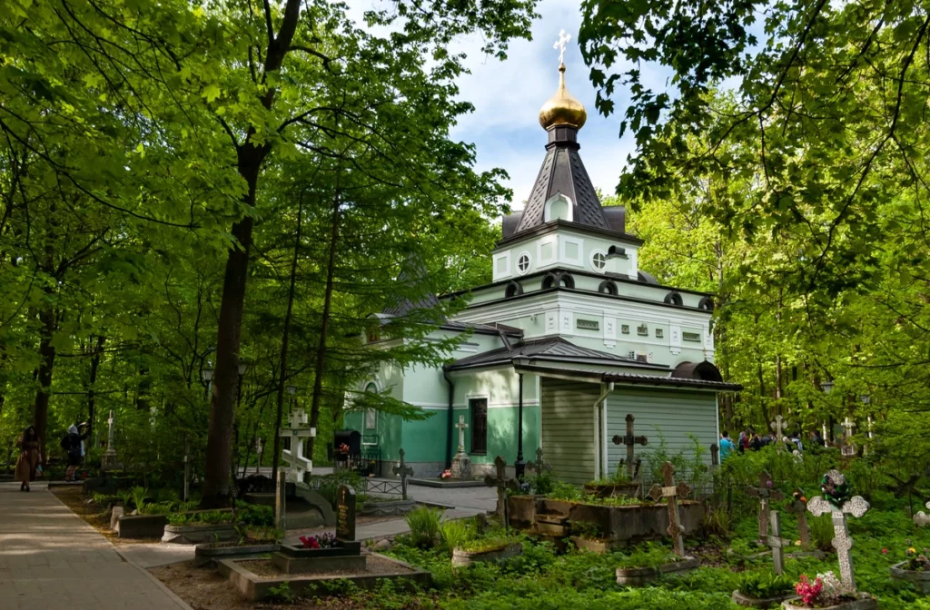 Групповая экскурсия «По святым местам Северной столицы» 2