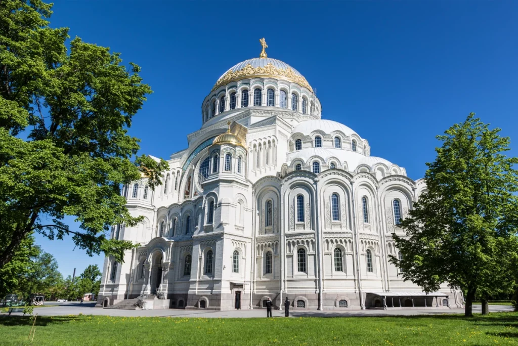 Из Санкт-Петербурга в Кронштадт в мини-группе 3