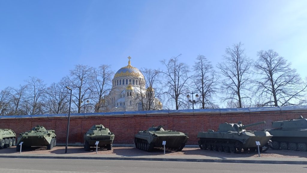 Кронштадт + форт «Риф»: групповая экскурсия 3