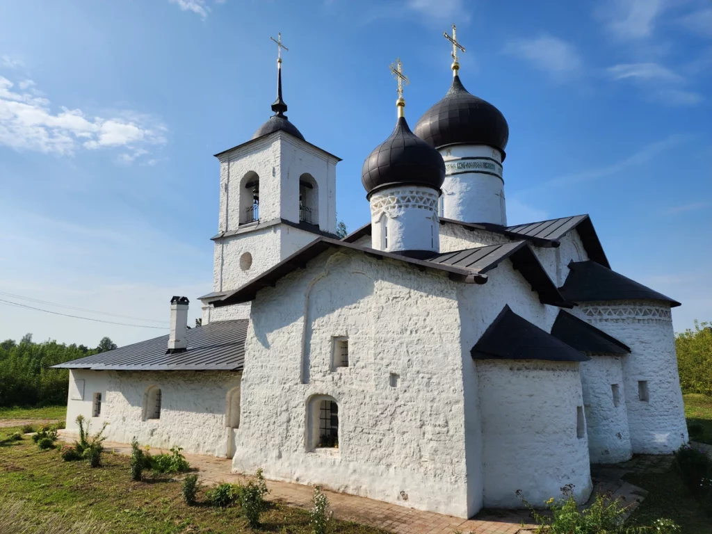 На двух колёсах по Псковщине и Беларуси: велосипедный вояж из Петербурга в мини-группе 2