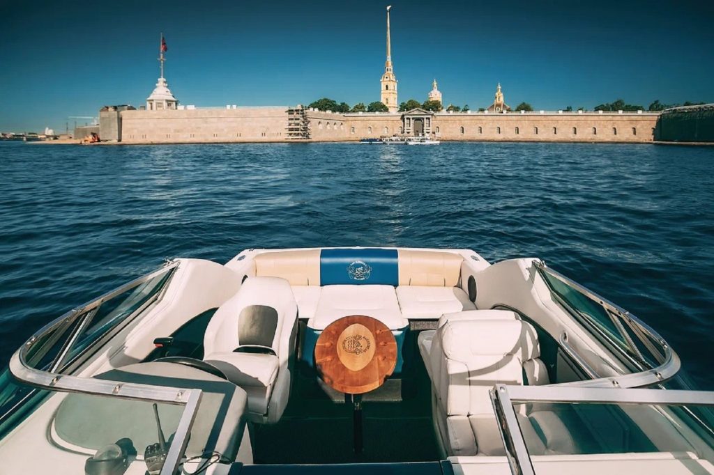 По воде Петербурга: прогулка на катере 3