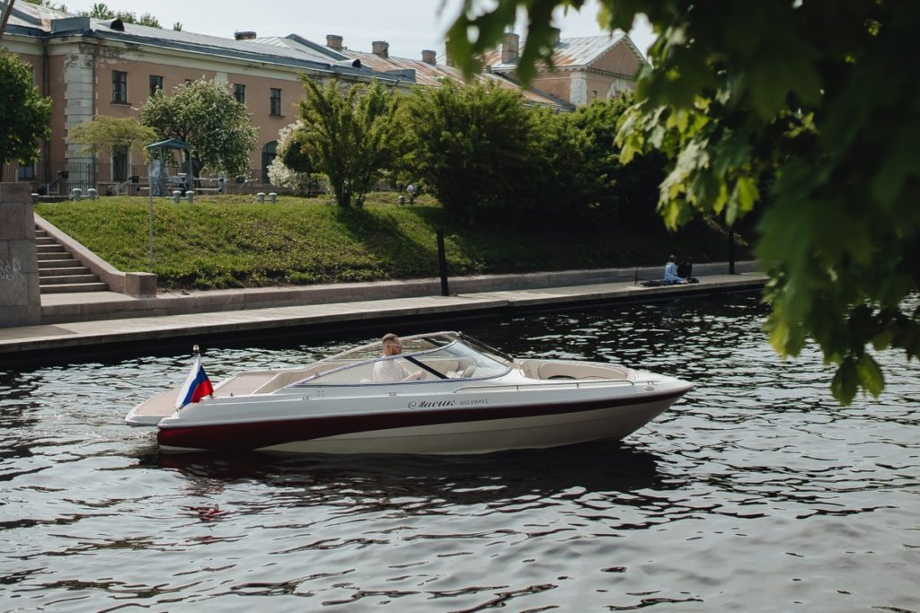 Прогулка по каналам Санкт-Петербурга + полуденный выстрел из Петропавловской крепости