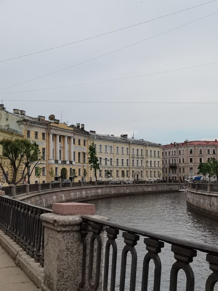 Прогулка в окрестностях Мариинского театра 3