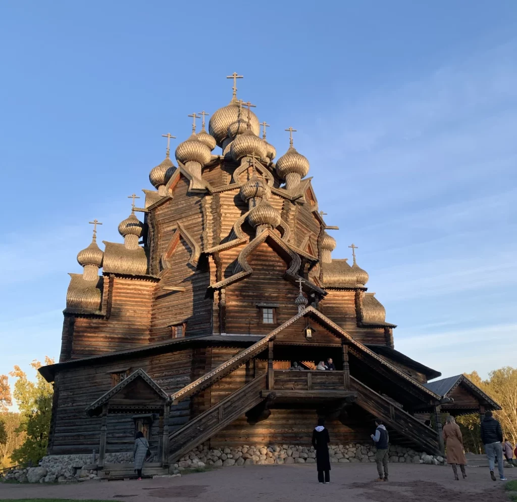 Русский Север — под Петербургом