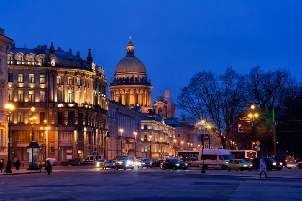 Великолепный вечерний Петербург: экскурсия на минивэне 3