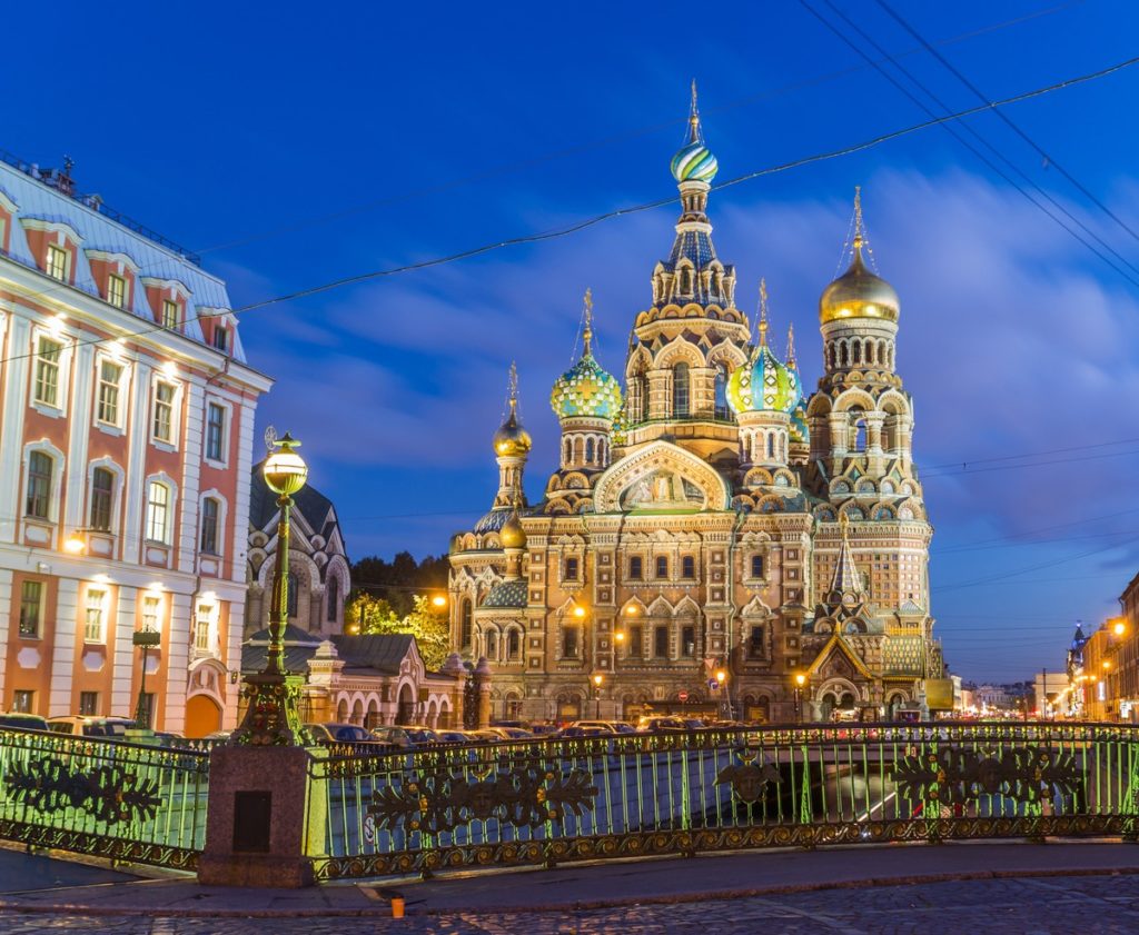 Великолепный вечерний Петербург: экскурсия на минивэне 5
