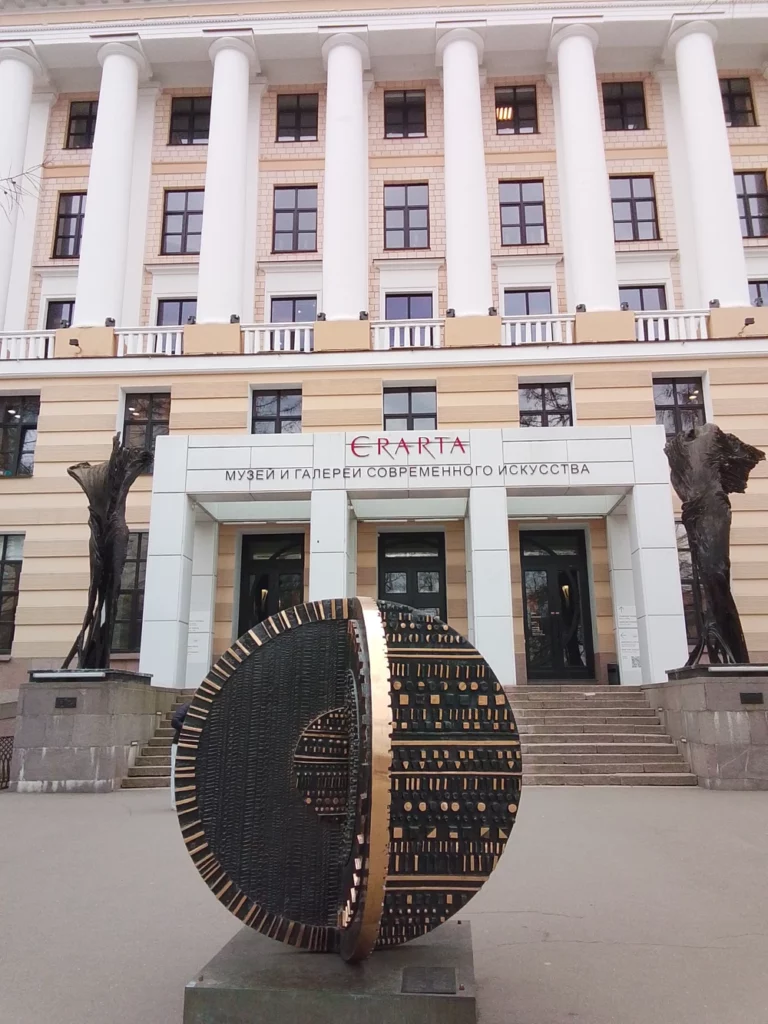 Вокруг станции метро «Горный институт» 5