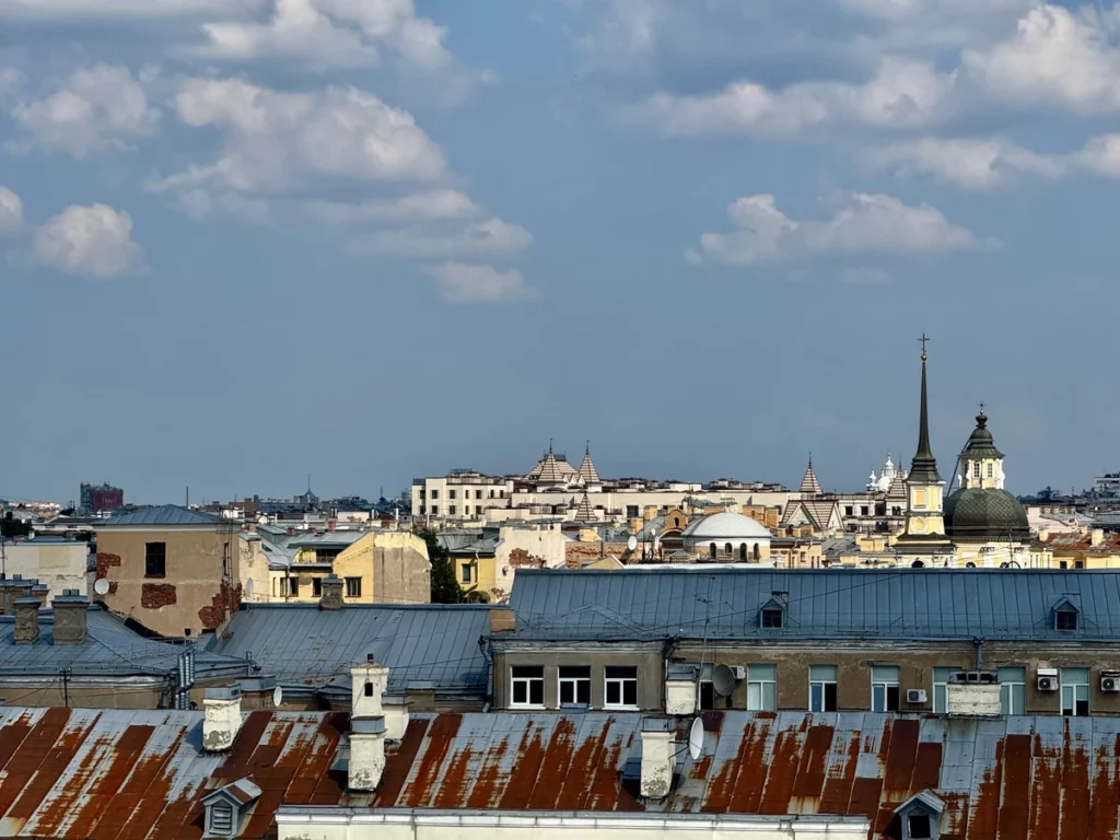 В шаге от Невского: что скрывают петербургские особняки 3