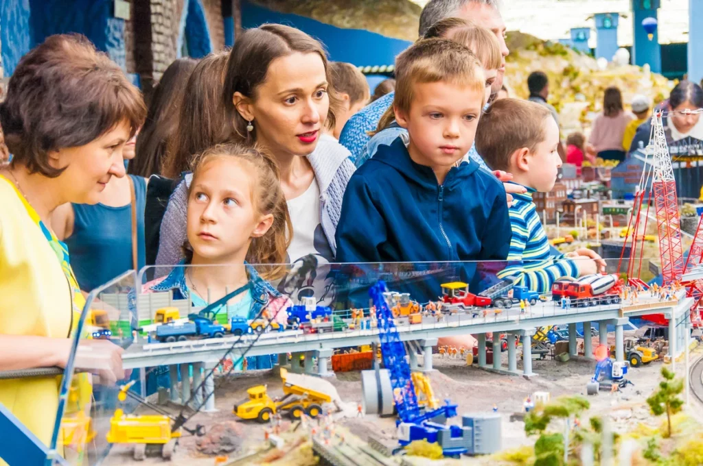 Вся Россия в миниатюре + метро Петербурга 3
