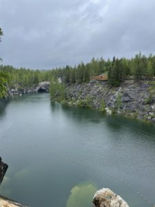 Йога, горный парк «Рускеала», водопады Ахвенкоски и Сортавала